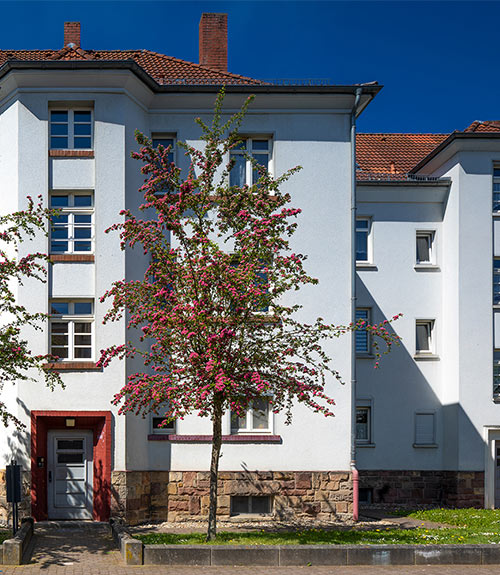 Das Foto zeigt ein Mehrfamilienhaus in Fulda.